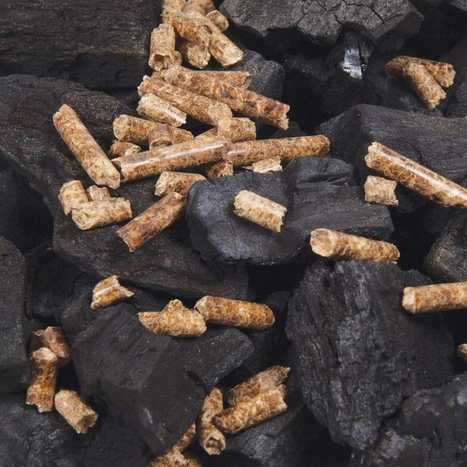 Broil King Mesquite Blend Wood Pellets - Image 4