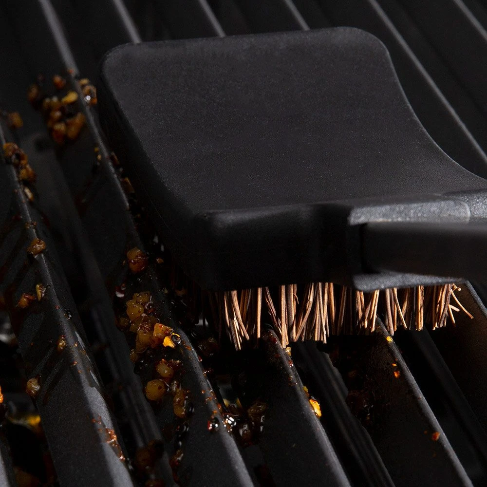 Broil King 64658 Palmyra Replacement Brush Heads - Pack Of 3 - Image 5